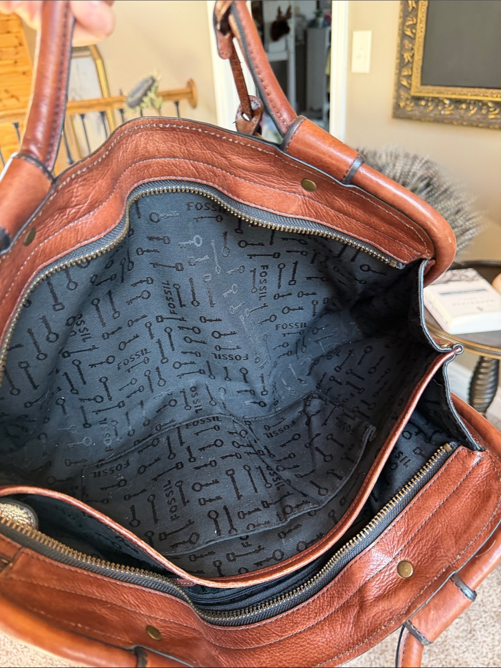 Fossil Chestnut Brown Leather Satchel with Matching Wallet Very rare find. - Picture 9 of 12
